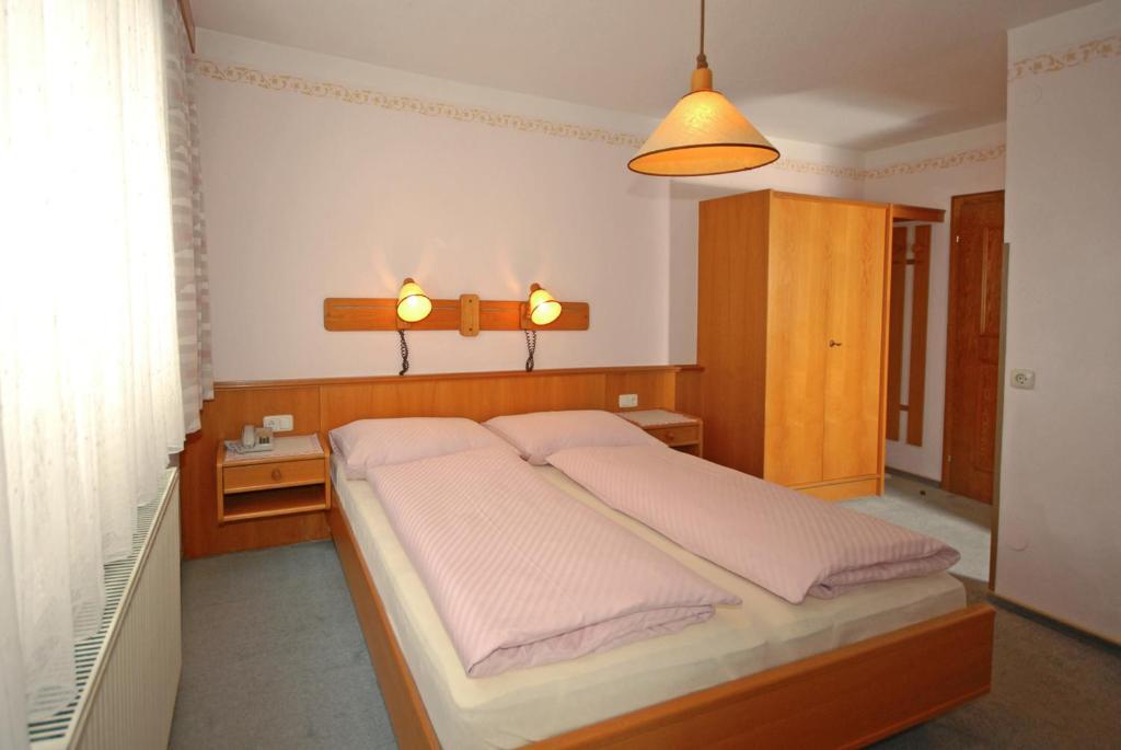 Pension Riedlsperger Saalbach-Hinterglemm Quarto foto